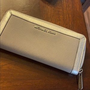 Michael Kors wallet